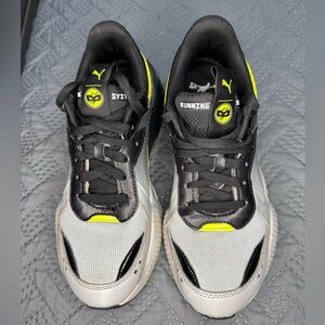 Puma kids sneakers